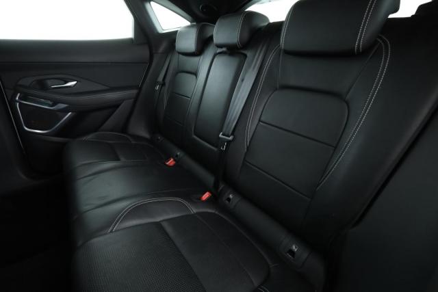 Jaguar E-Pace image 3