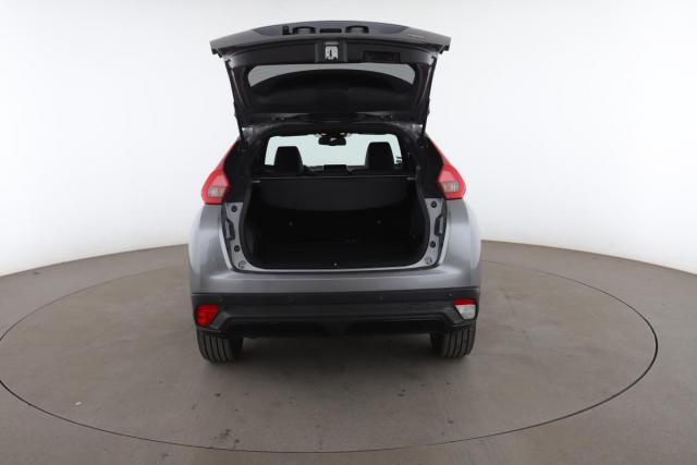 Mitsubishi Eclipse Cross image 8