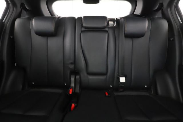 Mitsubishi Eclipse Cross image 4