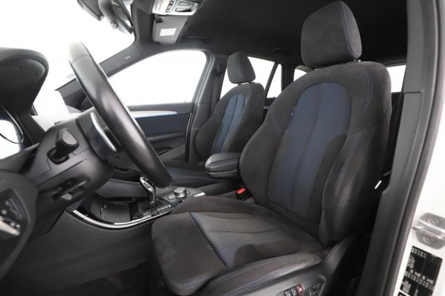 Bmw X1 image 2