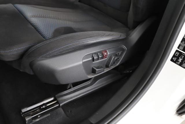 Bmw X1 image 1