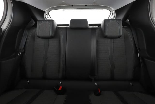Peugeot 208 image 1