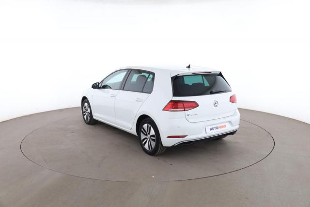 Volkswagen Golf image 5
