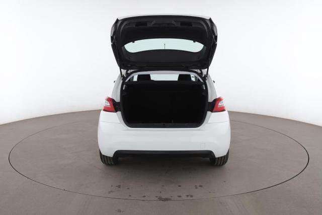 Peugeot 308 image 9