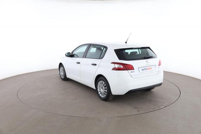Peugeot 308 image 2