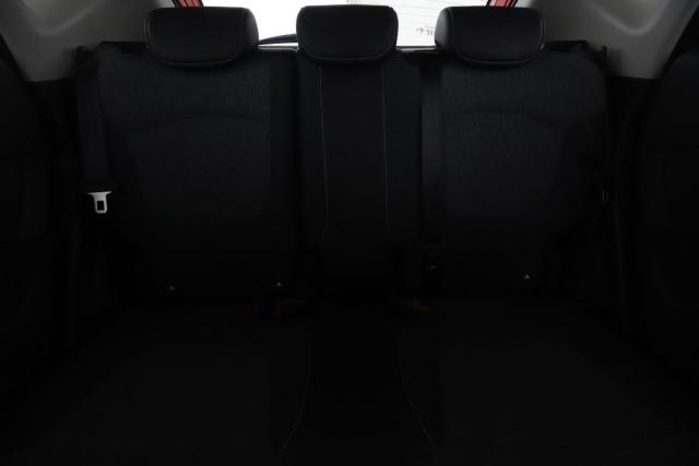Renault Captur image 1