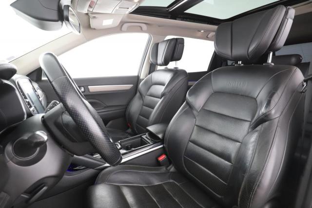 Renault Koleos image 2