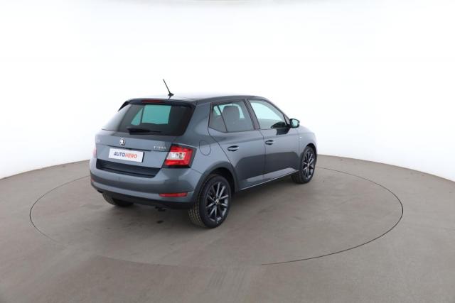 Skoda Fabia image 2