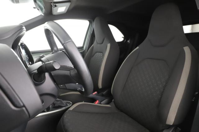 Toyota Aygo X image 5