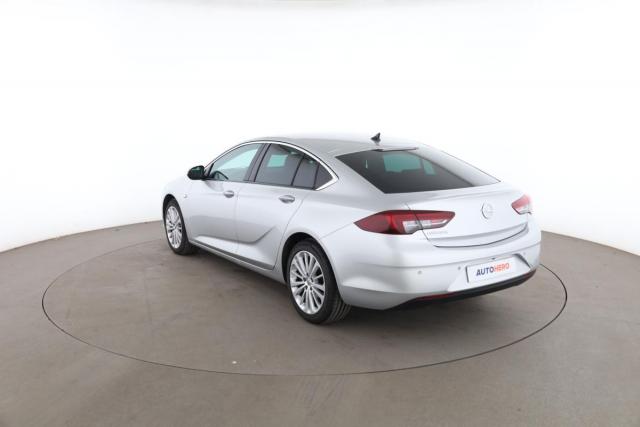 Opel Insignia image 1