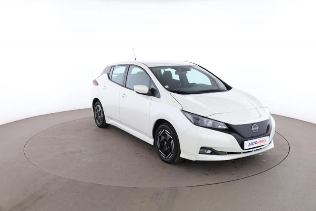 Nissan Leaf image 1