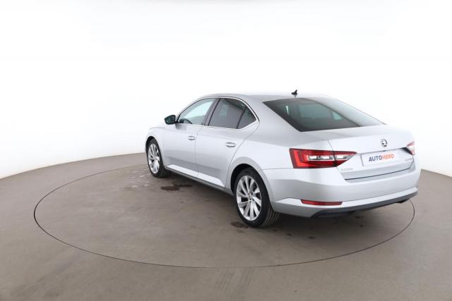 Skoda Superb image 7