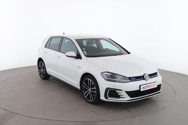 Volkswagen Golf image 8