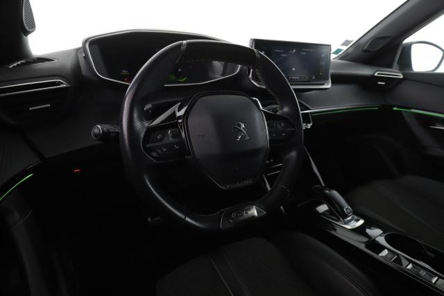 Peugeot 2008 image 1