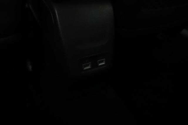 Peugeot 2008 image 7