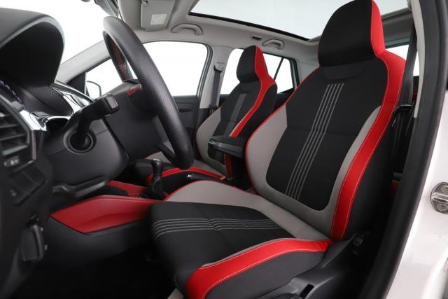 Skoda Fabia image 2