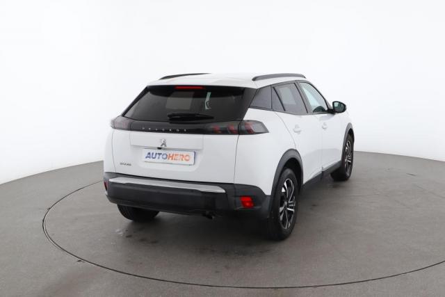Peugeot 2008 image 6