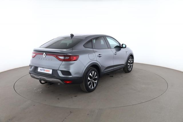 Renault Arkana image 2
