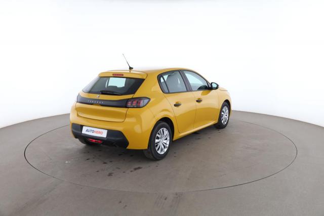 Peugeot 208 image 5