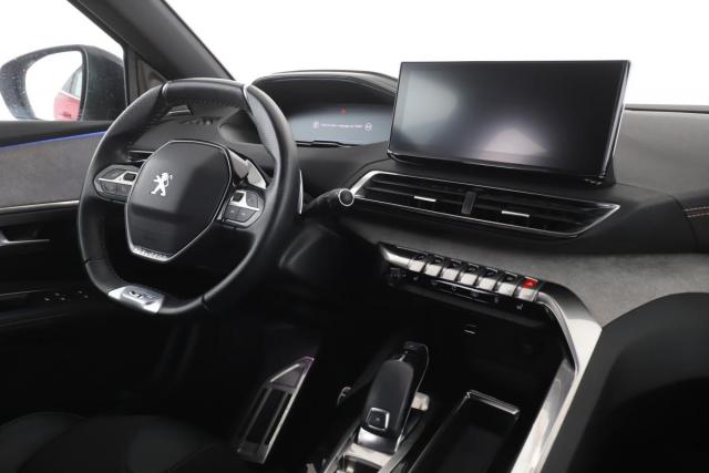 Peugeot 3008 image 2