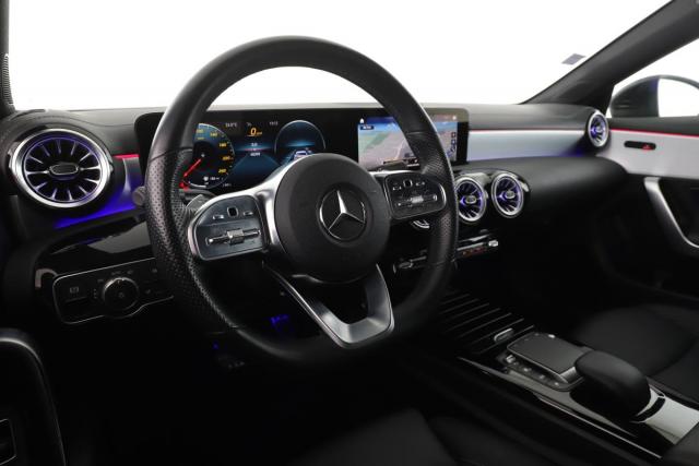 Mercedes Benz Cla image 5