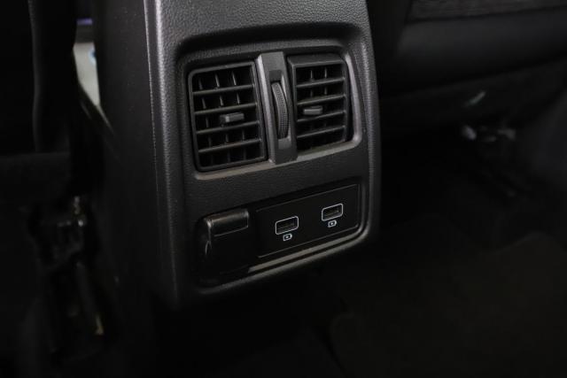 Renault Captur image 2