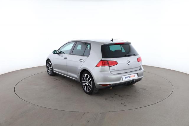 Volkswagen Golf image 2