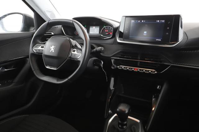 Peugeot 2008 image 6