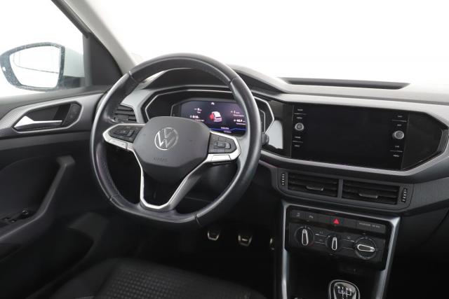 Volkswagen T-Cross image 6