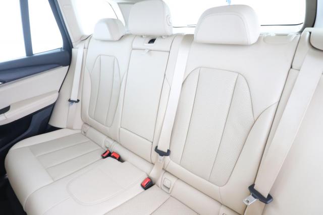 Bmw X3 image 9