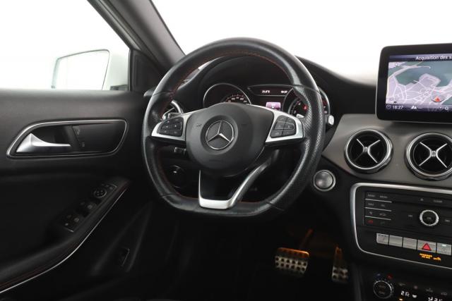 Mercedes Benz Gla image 5