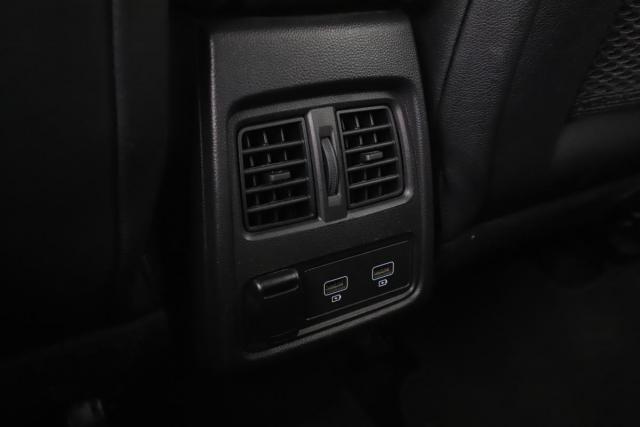 Renault Captur image 1