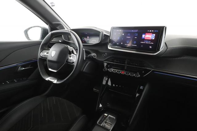 Peugeot 208 image 7
