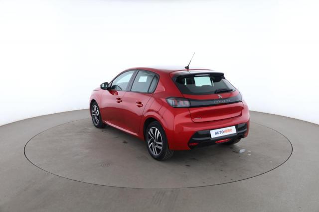 Peugeot 208 image 6