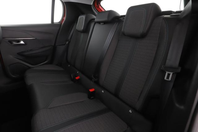 Peugeot 208 image 1