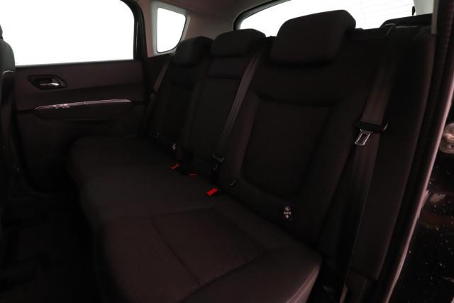 Peugeot 3008 image 6