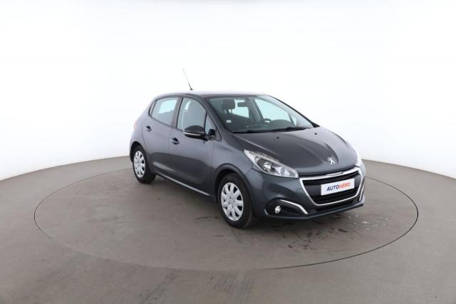 Peugeot 208 image 5