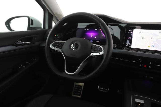 Volkswagen Golf image 8