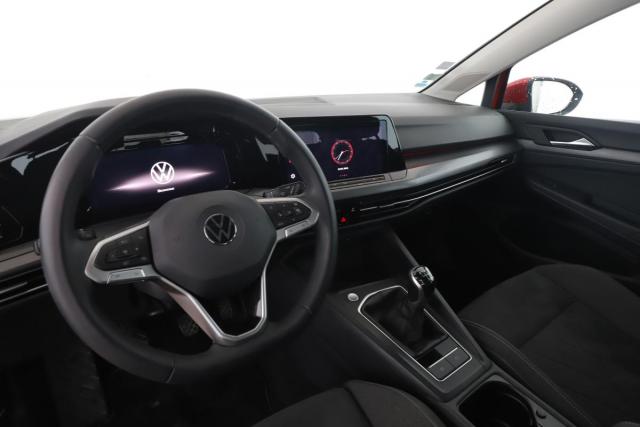 Volkswagen Golf image 8