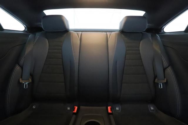 Mercedes Benz Classe E Coupe image 2