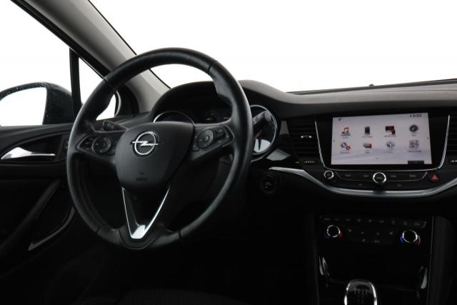 Opel Astra image 9