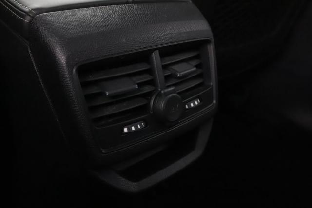 Peugeot 3008 image 6