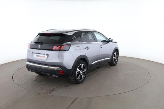 Peugeot 3008 image 2
