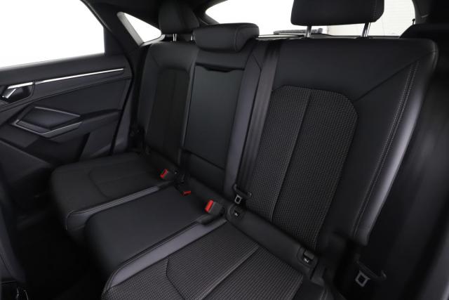 Audi Q3 Sportback image 9