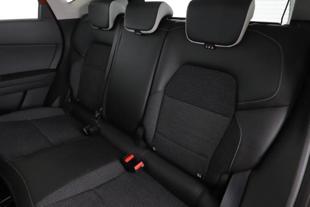 Renault Captur image 9