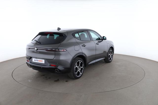 Alfa Romeo Tonale image 6