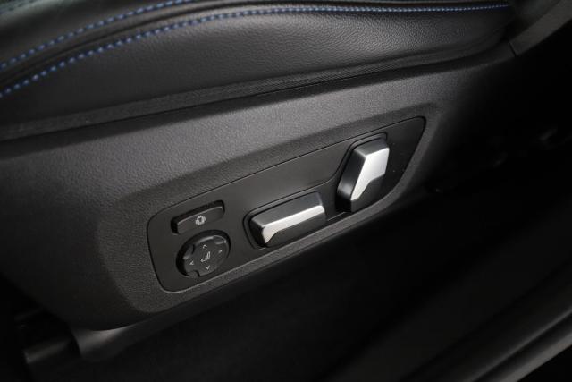 Bmw X4 image 2