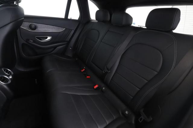 Mercedes Benz Glc image 5