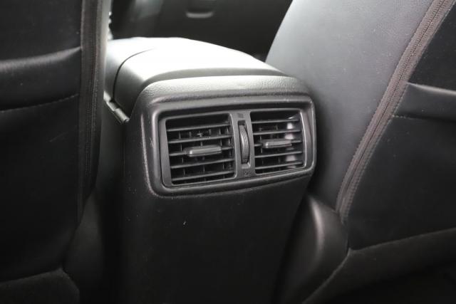 Nissan X-Trail image 8