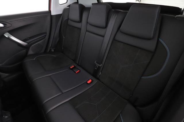 Peugeot 2008 image 1